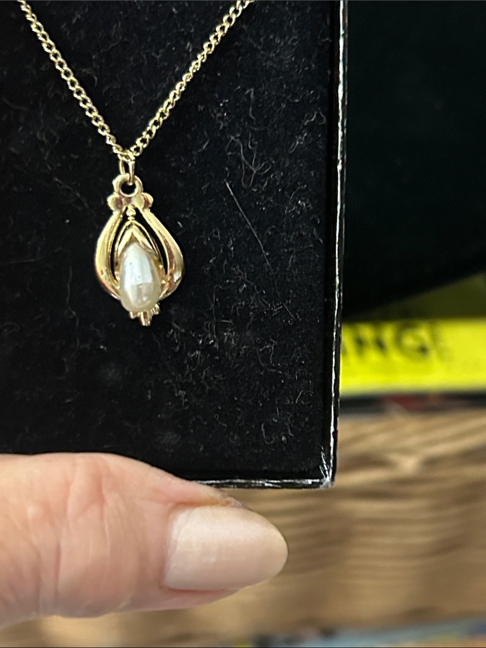 Gold Pearl Teardrop Pendant Necklace - Women's Jewelry